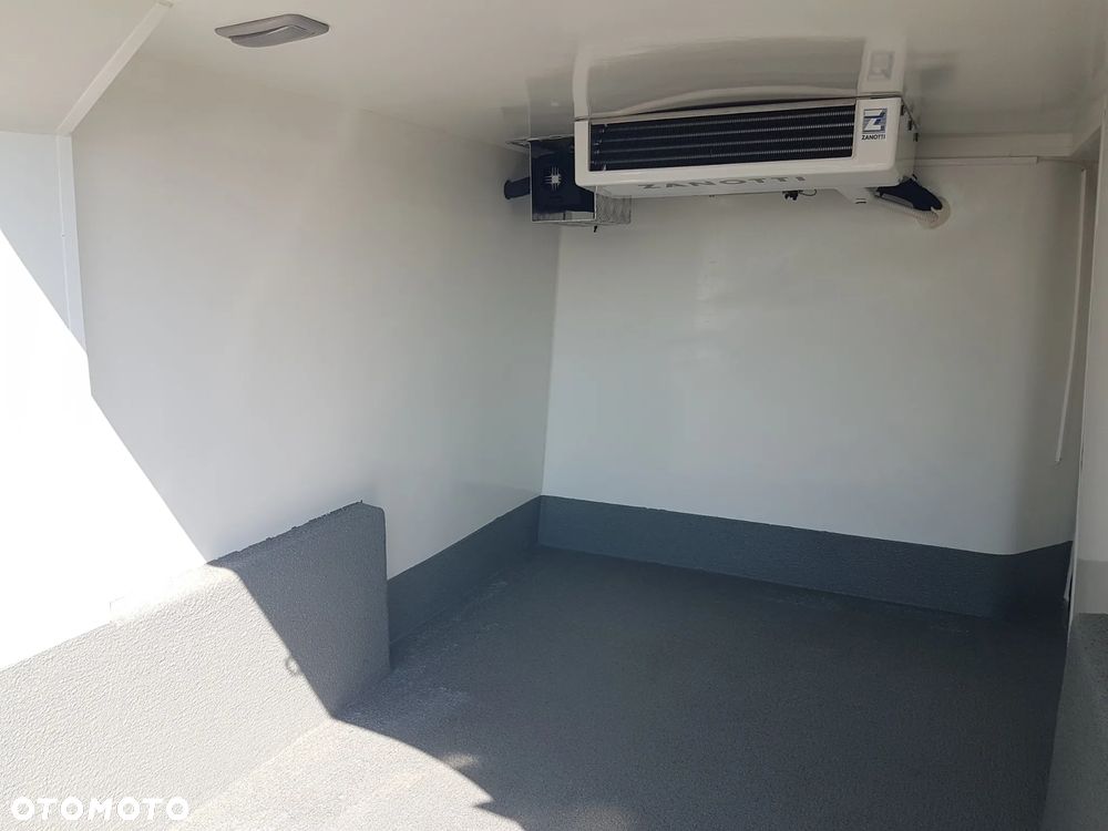 Fiat DOBLO MAXI CHŁODNIA IZOTERMA GRZANIE AGREGAT ZANOTTI DŁUGI L2H1 KLIMA - 17