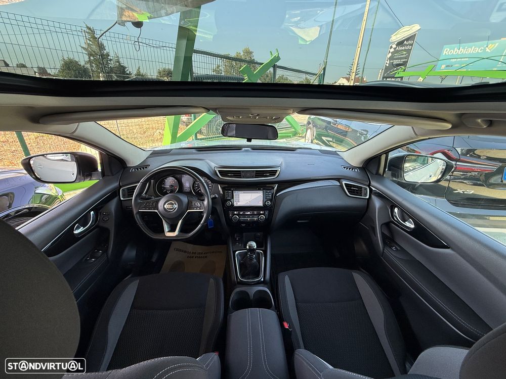Nissan Qashqai 1.5 dCi N-Connecta Business - 18