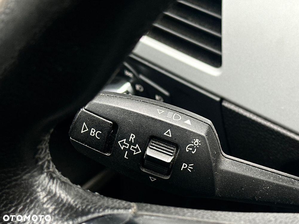 BMW Seria 3 - 18