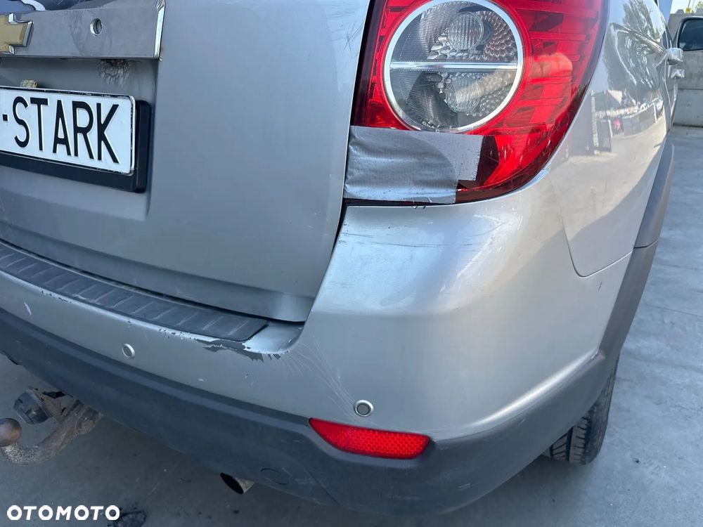 Chevrolet Captiva 2.4 LS - 13