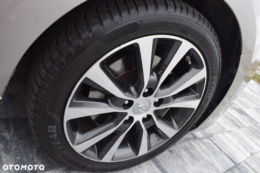 Hyundai i30 1.4 T-GDI DCT Passion Plus - 28