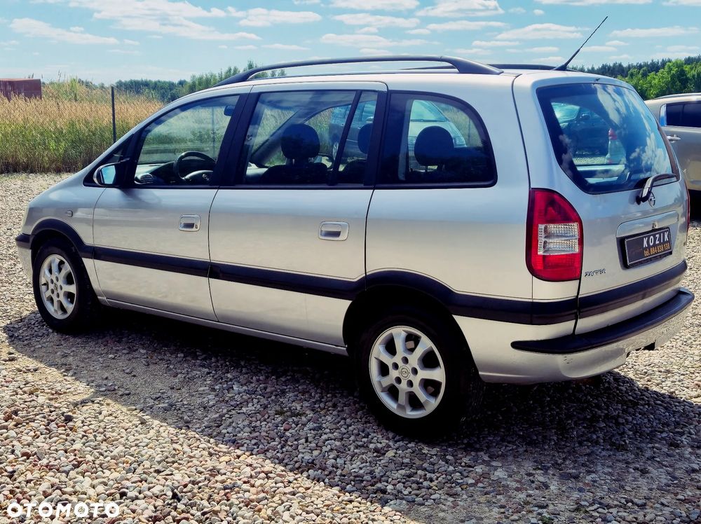 Opel Zafira 1.8 Elegance - 15