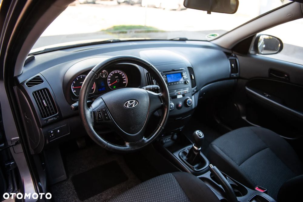 Hyundai i30 1.4 Blue Comfort - 17