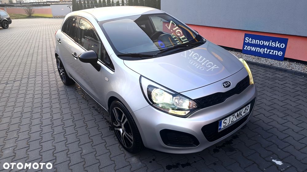 Kia Rio 1.1 crdi L - 19