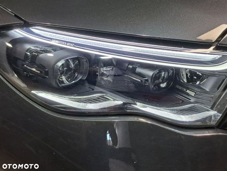 Mercedes-Benz Klasa E - 18