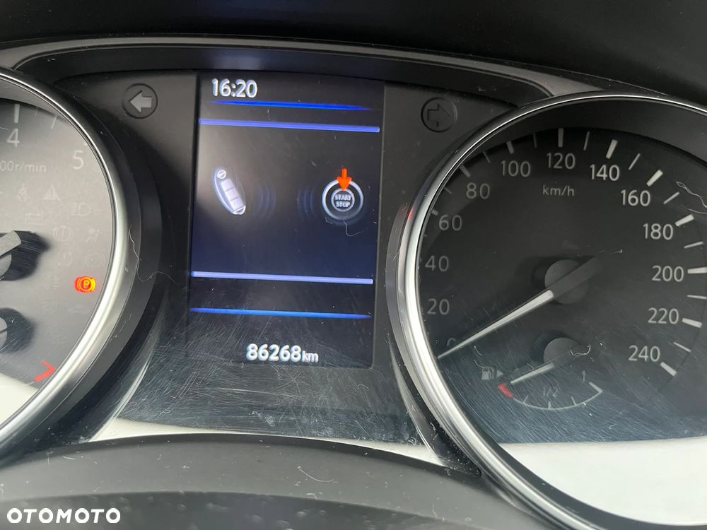 Nissan Qashqai 1.3 DIG-T TEKNA - 13