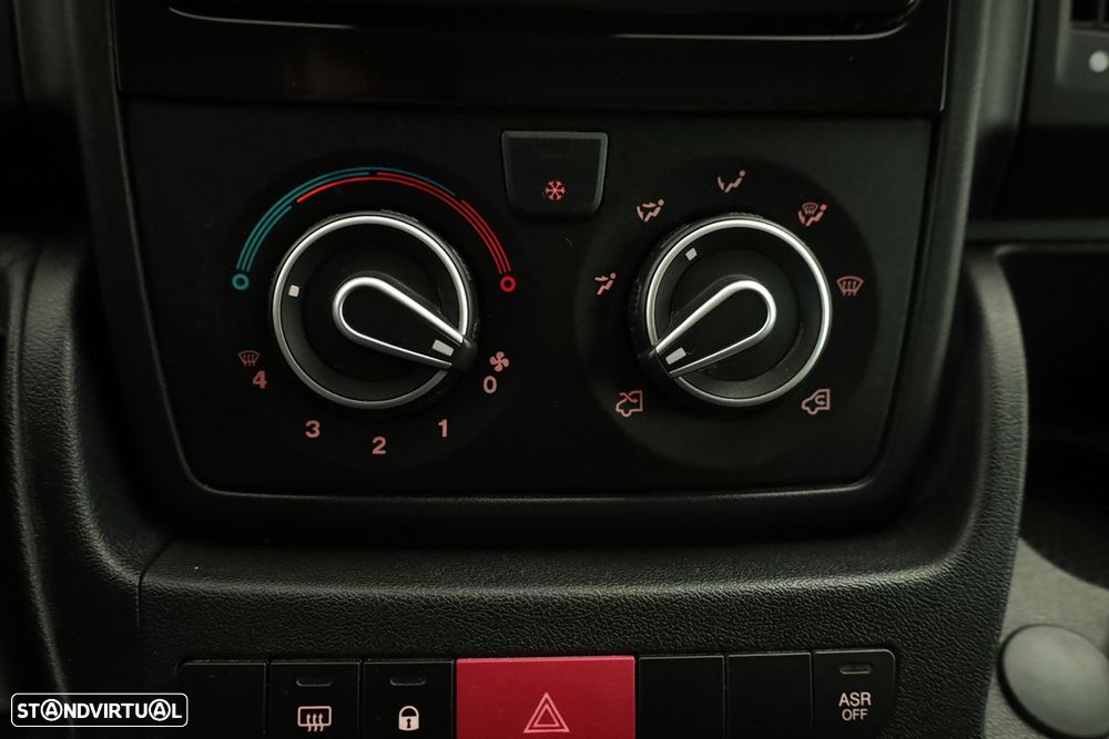 Peugeot boxer 2.2 bluehdi 333 l2h2 - 9