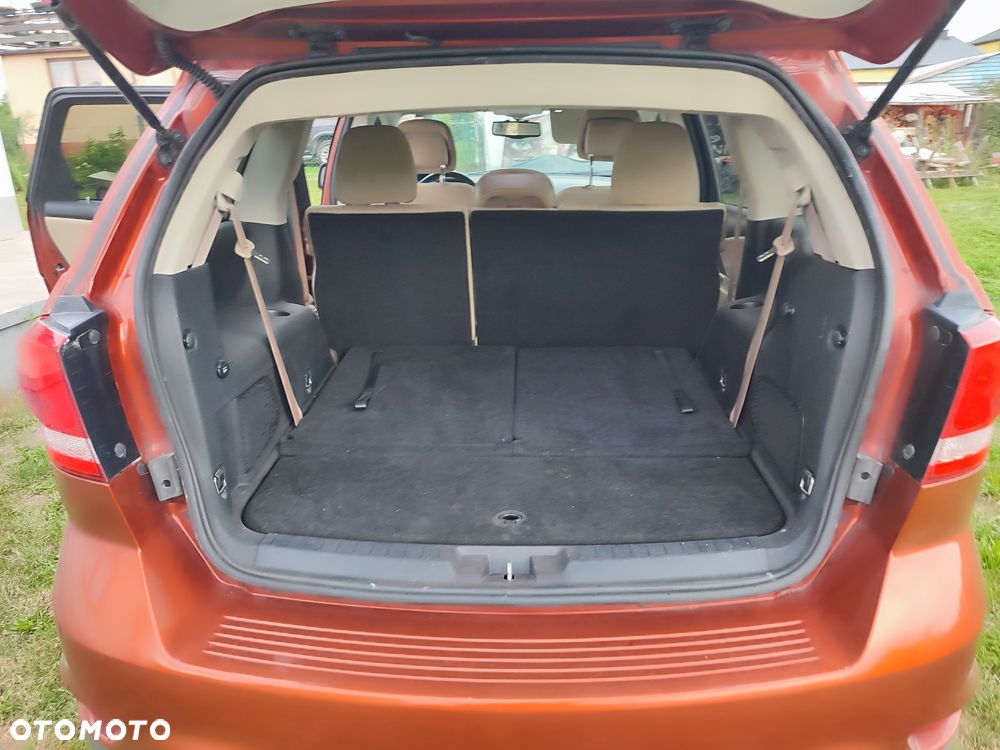 Dodge Journey - 7
