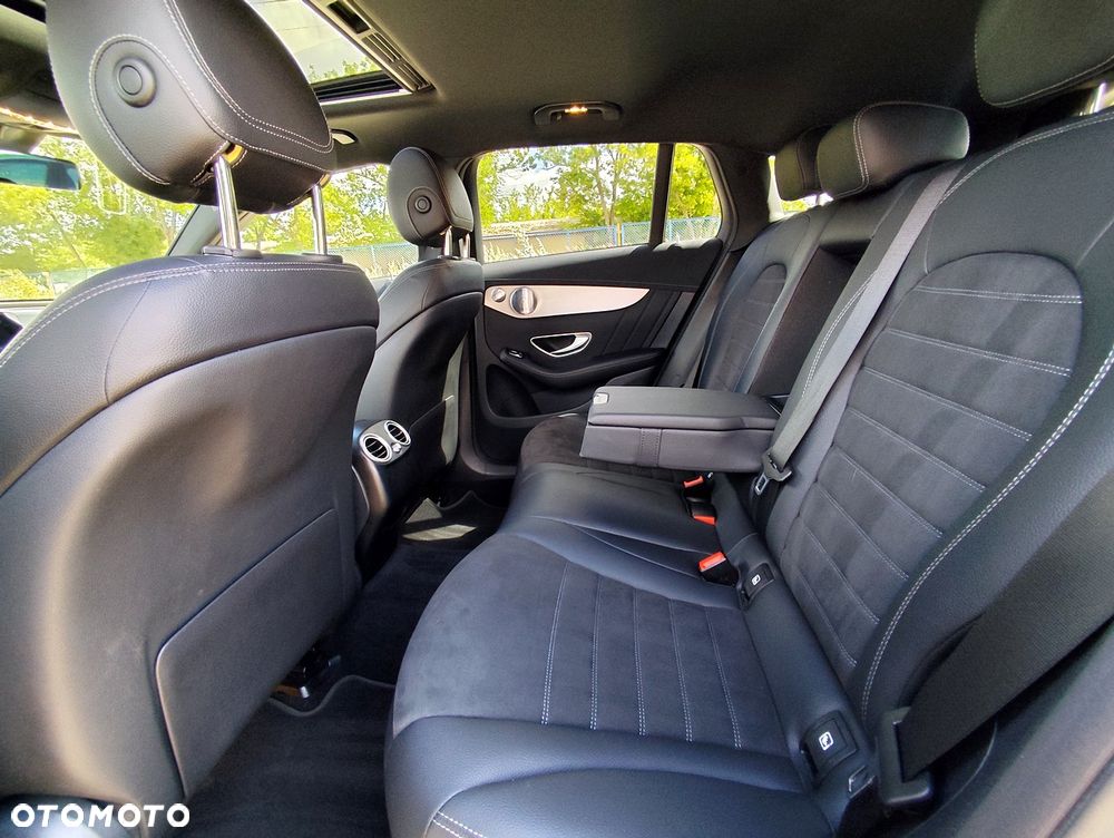 Mercedes-Benz EQC 400 4-Matic - 8