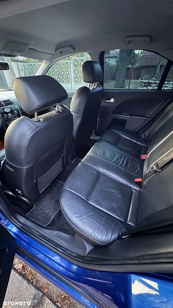 Ford Mondeo V6 ST 220 - 8