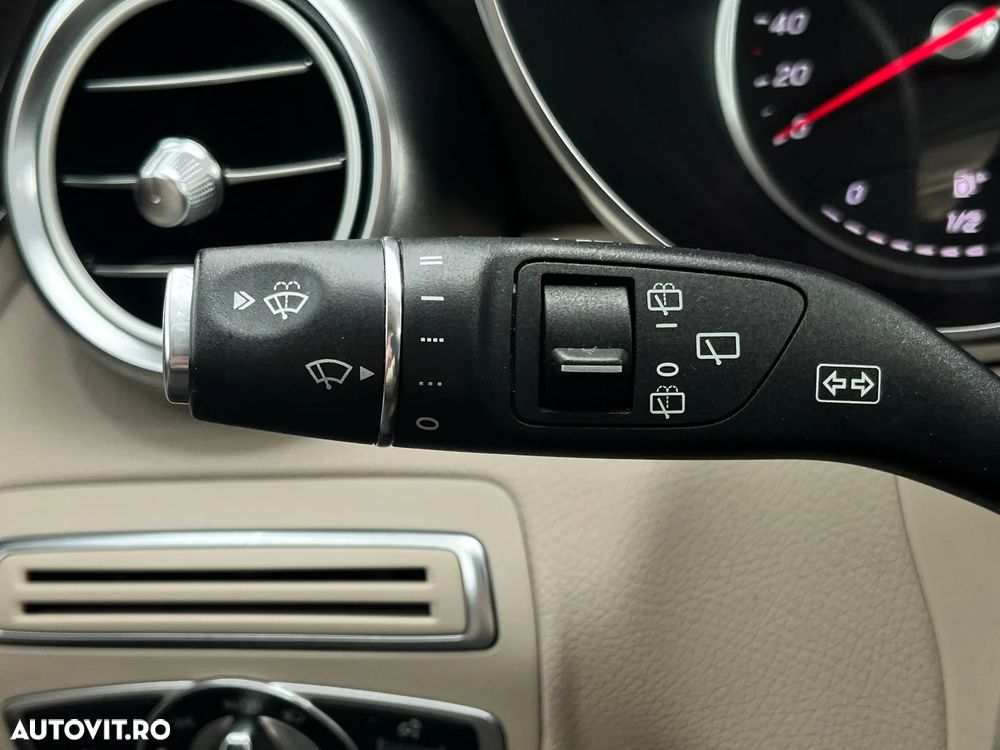 Mercedes-Benz GLC 200 4MATIC 9G-TRONIC - 20