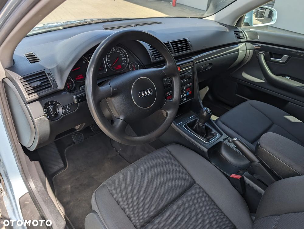 Audi A4 Avant 1.8T - 23