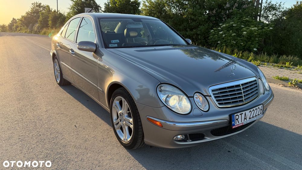 Mercedes-Benz Klasa E 350 7G-TRONIC Classic - 10