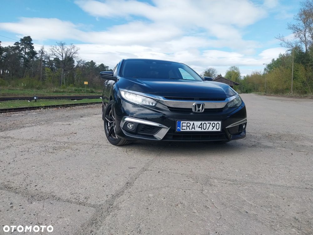 Honda Civic 1.5 T Elegance CVT - 9