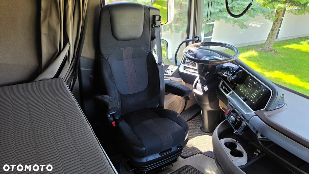 DAF ///XG+///480///2022///FULL LED/// VIRTUAL COCPIT///KLIMATYZACJA  POSTOJOWA///ZABUDOWY  MIĘDZYOSIOWE///STAN BARDZO DOBRY - 28