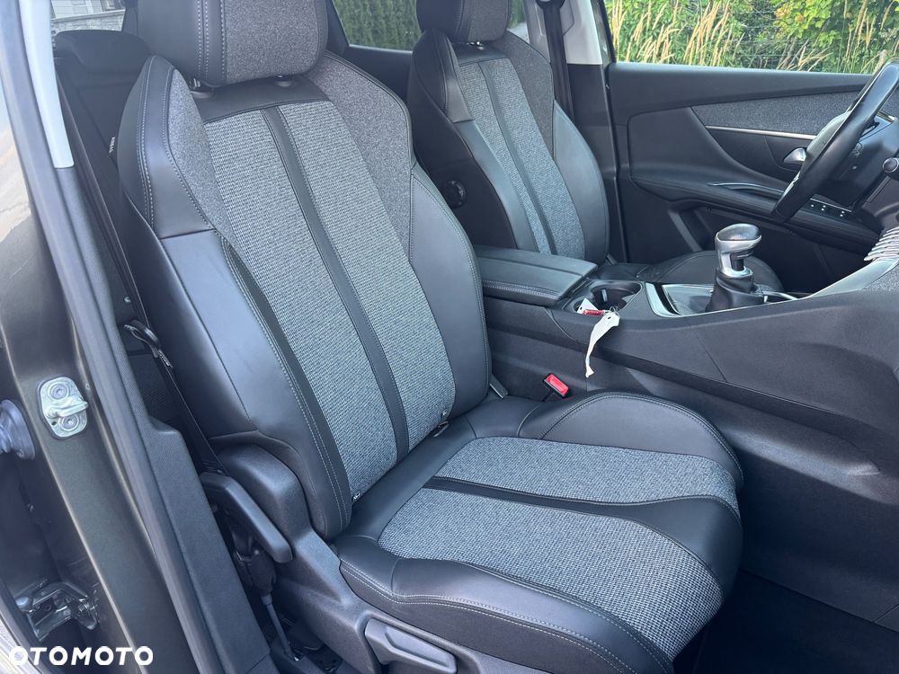 Peugeot 3008 PureTech 130 Stop & Start GPF Active Pack - 7