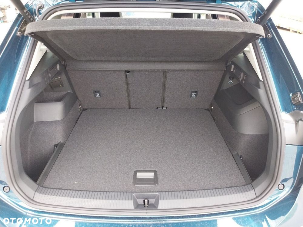 Volkswagen Tiguan - 10
