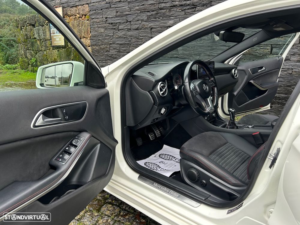 Mercedes-Benz A 180 CDI AMG Line - 10