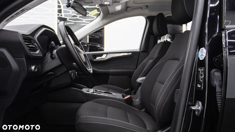 Ford Kuga 2.5P PHEV FWD Titanium - 18