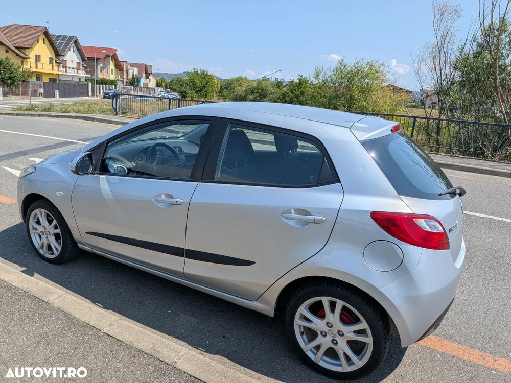 Mazda 2 1.3i TE - 13