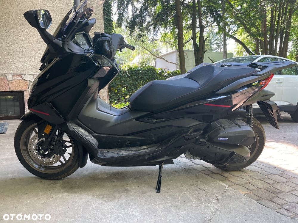 Honda NSS - 17