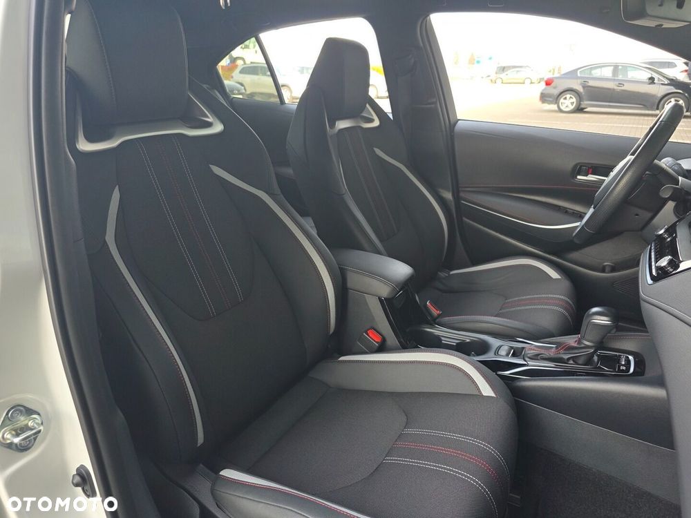 Toyota Corolla 1.8 Hybrid GR Sport - 21