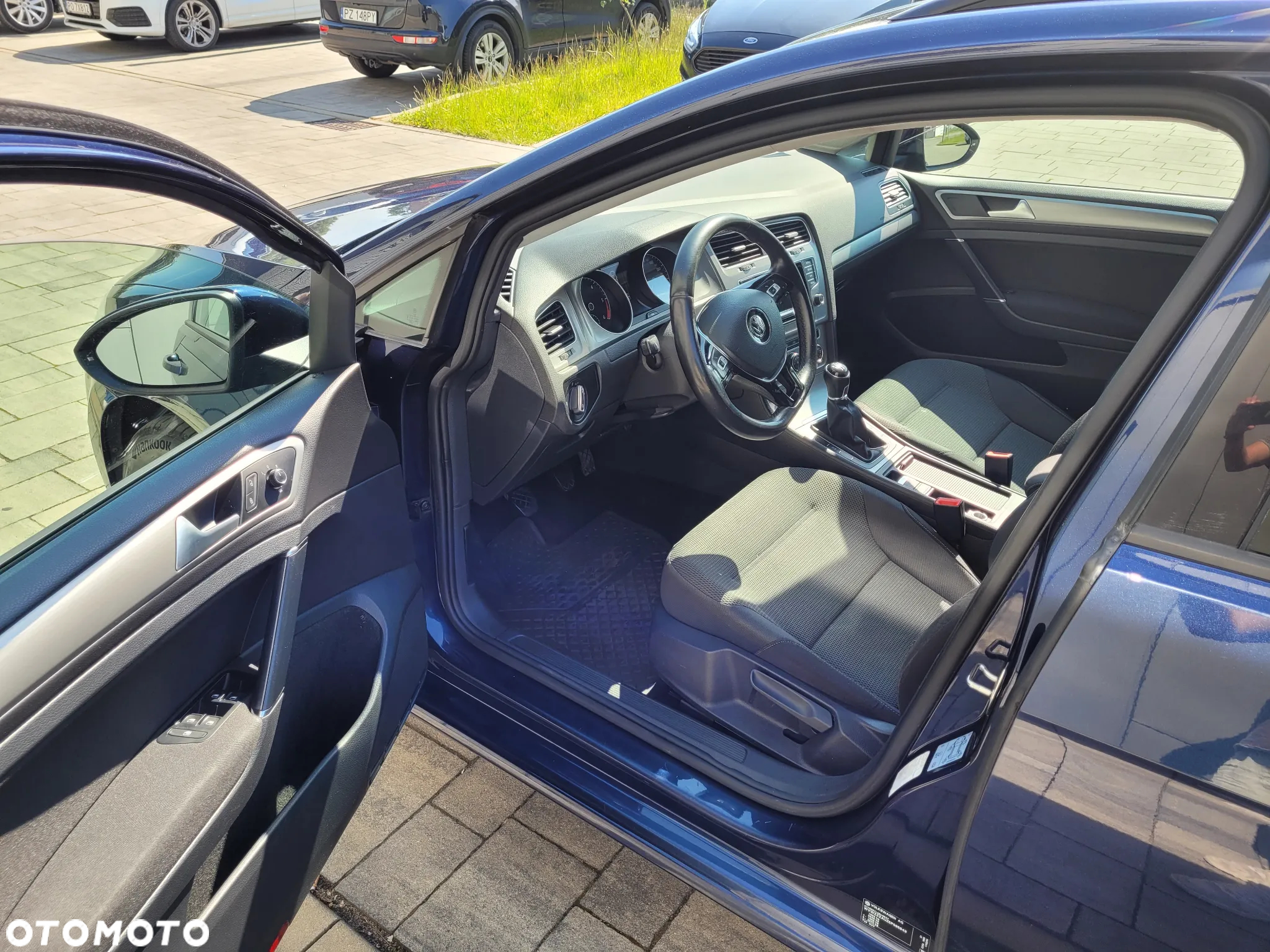 Volkswagen Golf VII 1.6 TDI BMT Comfortline - 6