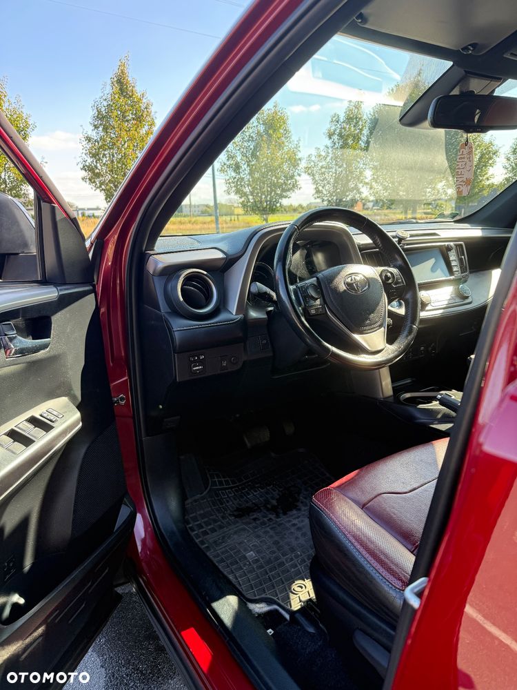 Toyota RAV4 Hybrid Premium 4x2 - 14