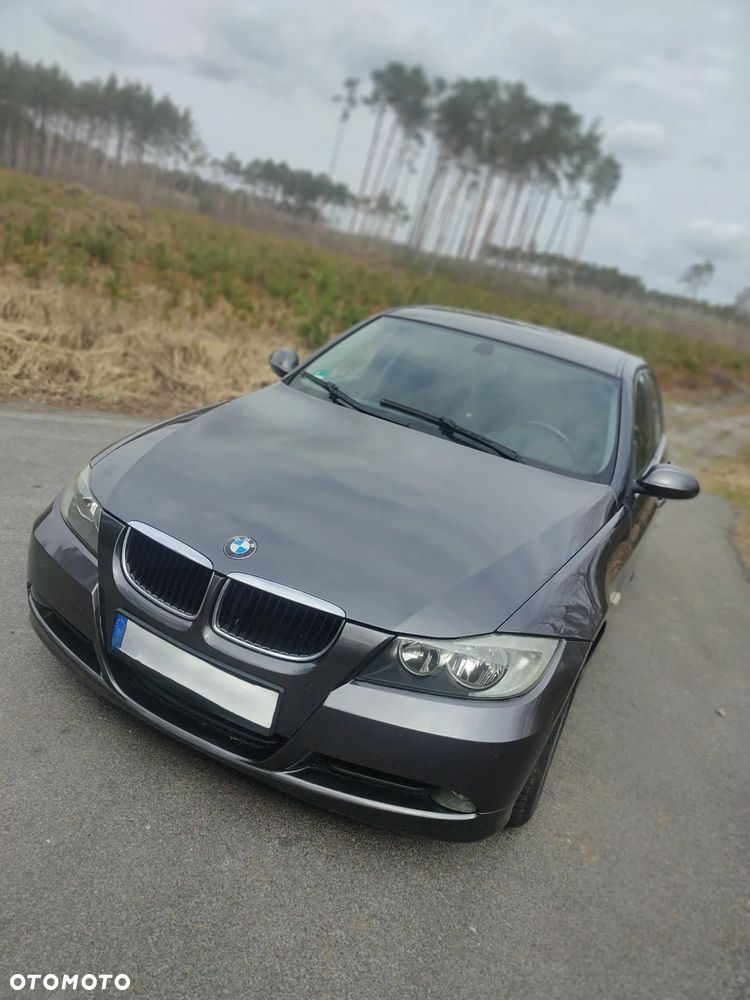 BMW Seria 3 - 1