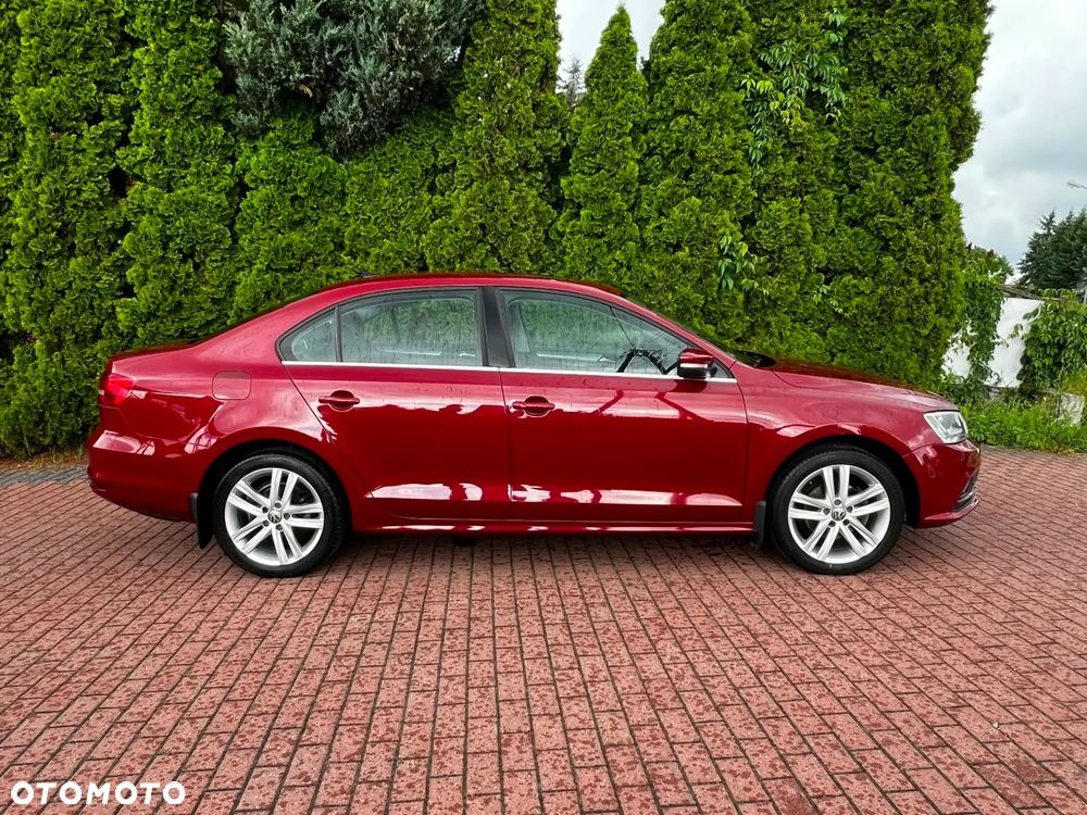 Volkswagen Jetta 2.0 TDI BlueMotion Technologie - 5