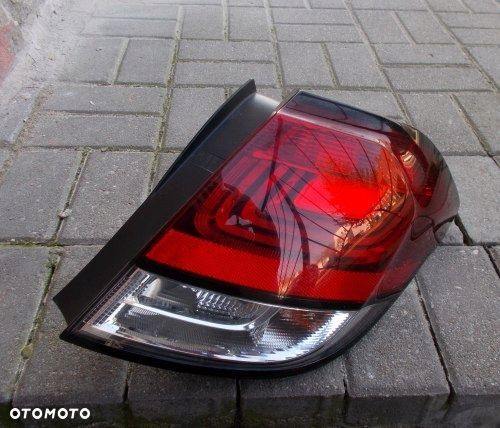 CITROEN DS4 PRAWA TYLNA LAMPA LED ORYGINAŁ - 1