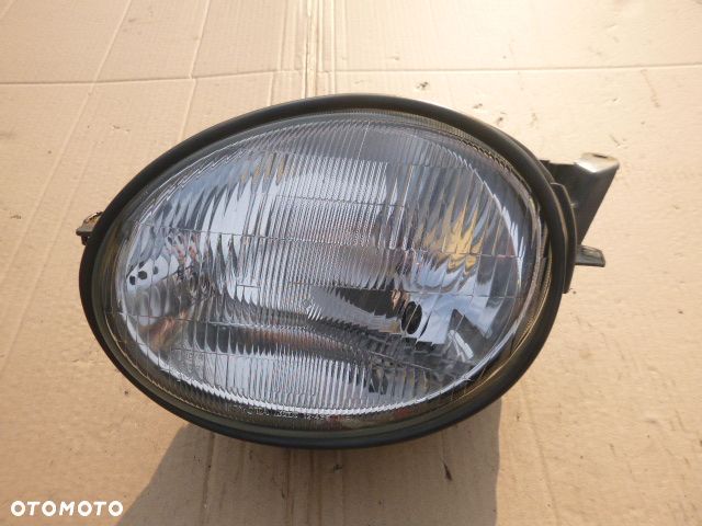 LAMPA LEWY PRZÓD LEWA PRZEDNIA TOYOTA COROLLA E11 - 1