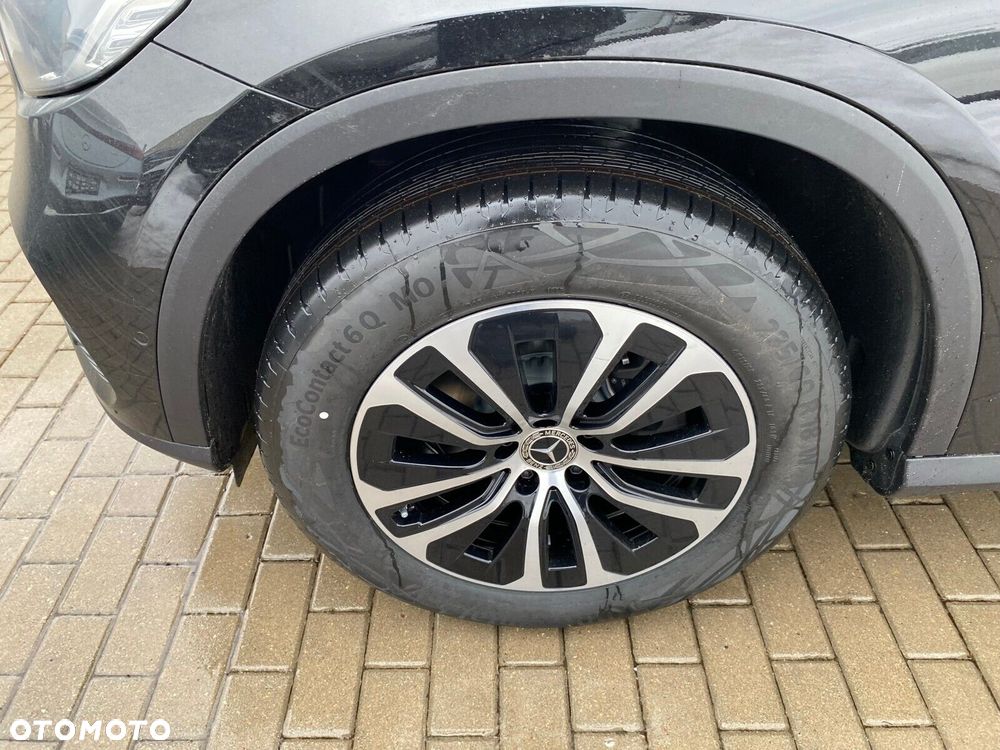 Mercedes-Benz GLC - 7