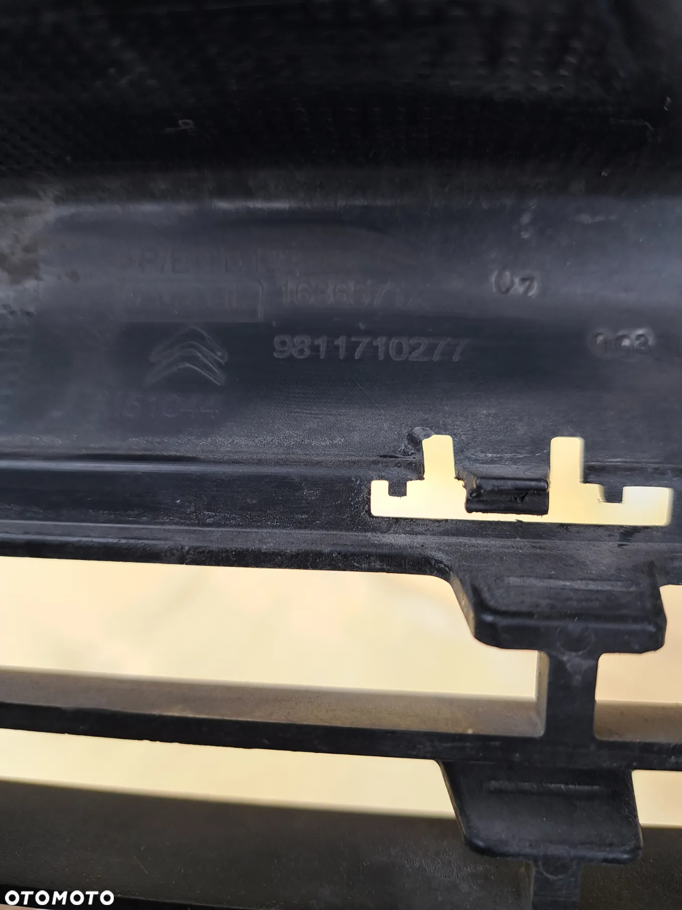 Atrapa Kratka środkowa Citroen Jumpy III SpaceTourer 9811710277 98117102XT - 4