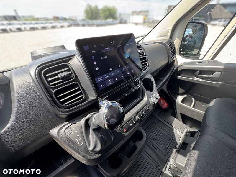 Toyota Proace Max Międzynarodówka 9EP - 17