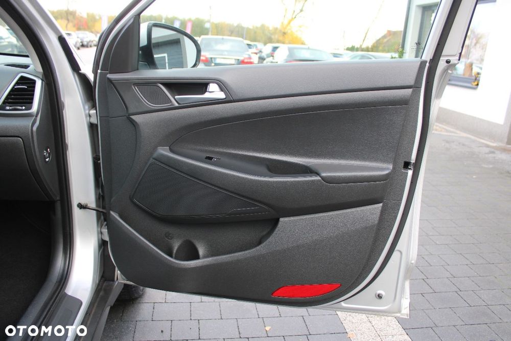 Hyundai Tucson - 25