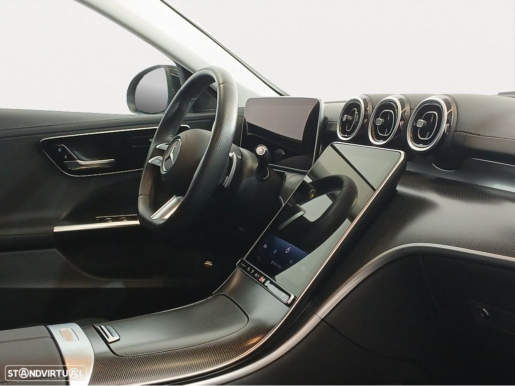 Mercedes-Benz C 300 de AMG Line - 12