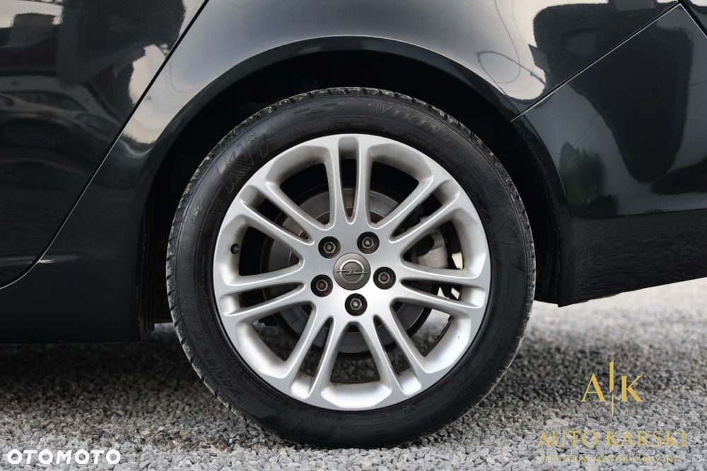 Opel Insignia - 9