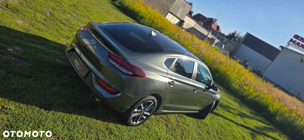 Hyundai i30 1.5 T-GDI 48V Comfort DCT - 8