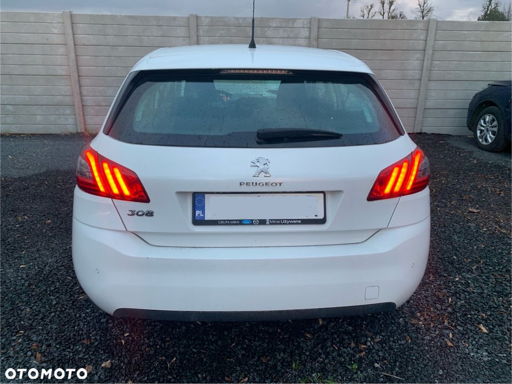 Peugeot 308 - 5