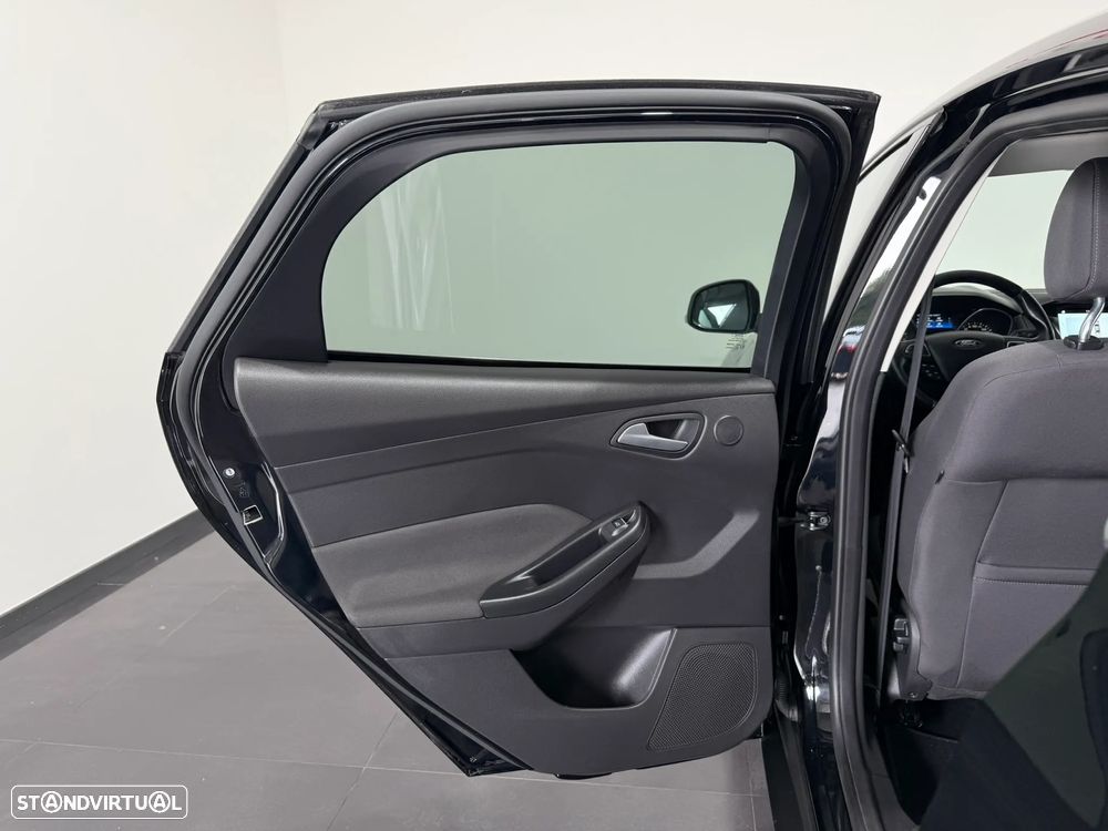 Ford Focus 1.5 TDCi Titanium - 39
