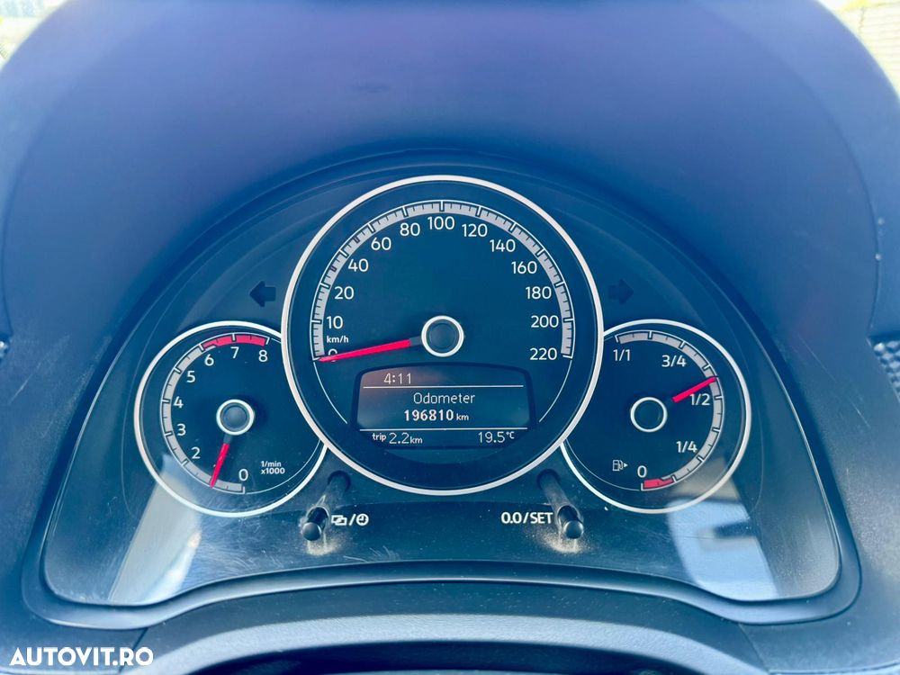 Volkswagen up! 1.0 White - 19