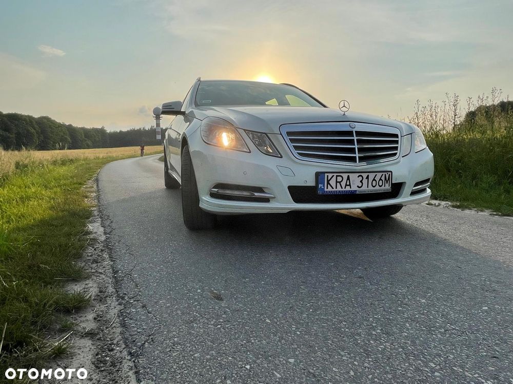 Mercedes-Benz Klasa E 200 CDI BlueEff - 3