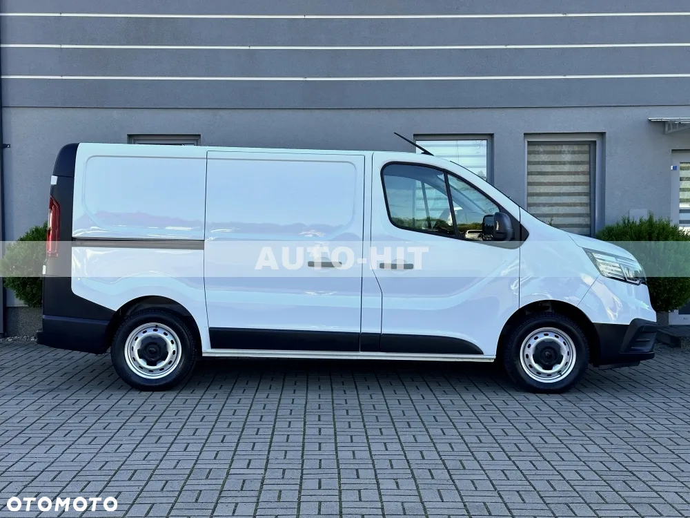 Renault Trafic - 16