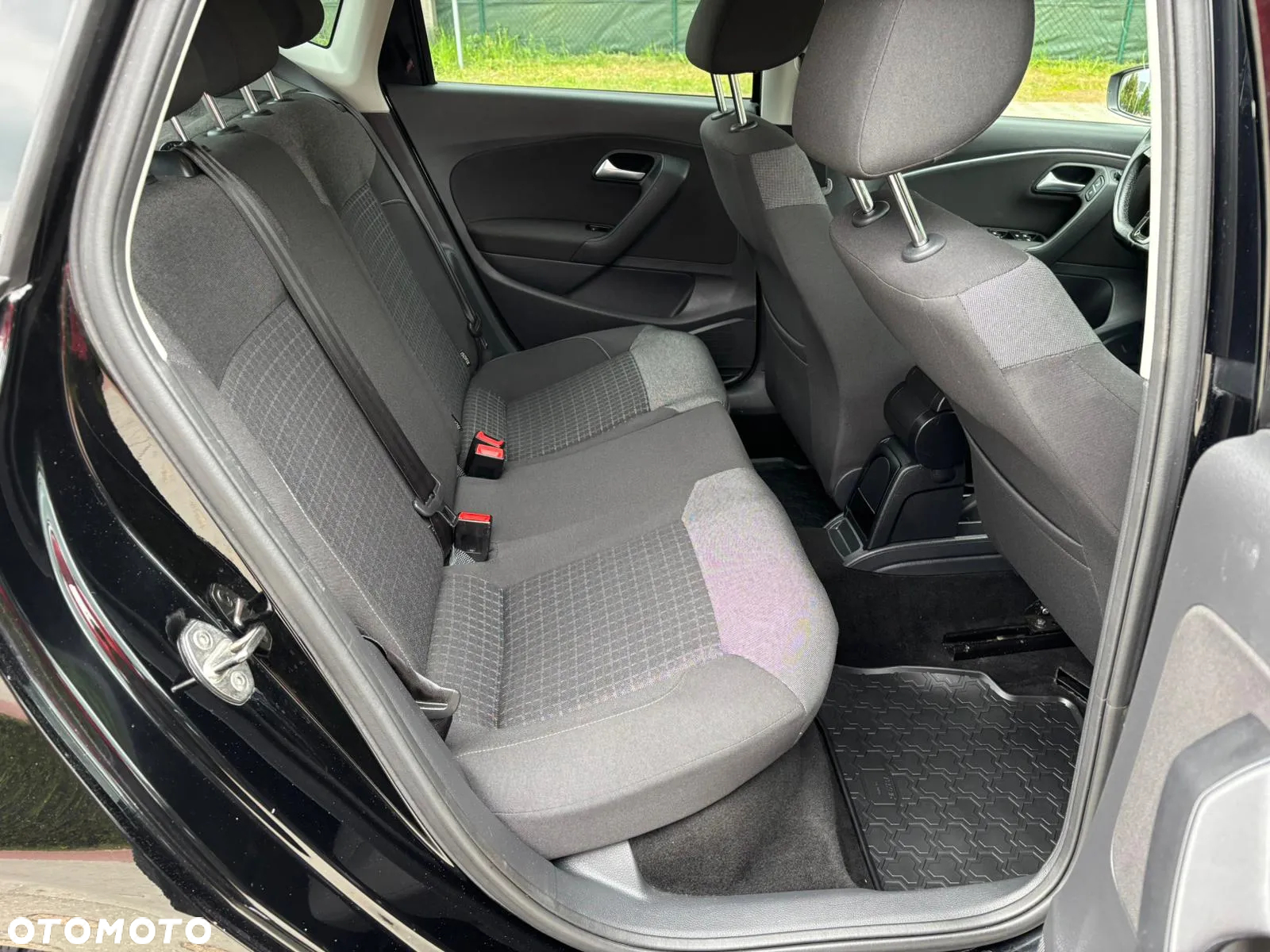 Volkswagen Polo 1.2 TSI Blue Motion Technology Comfortline - 21