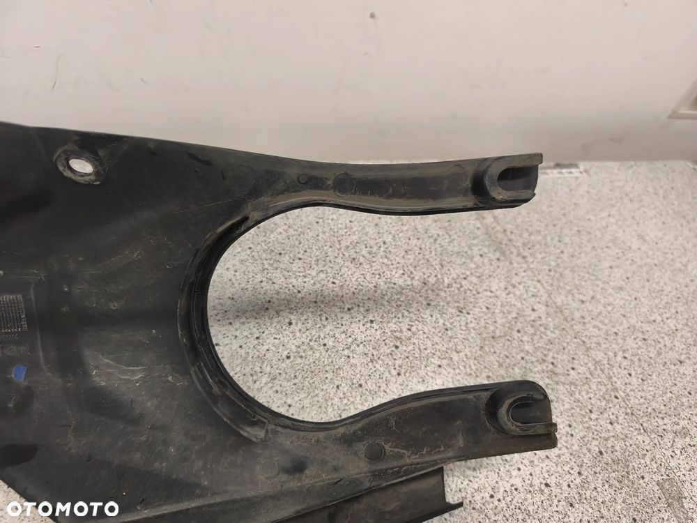 Błotnik tył, tylny, osłona łańcucha Triumph Trident 660 2022 - 10