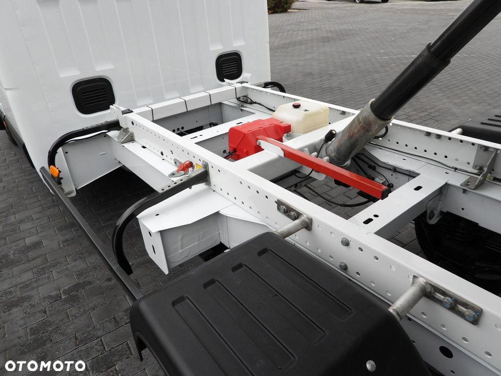 Renault MASTER  WYWROTKA PODWÓJNA KABINA DOKA 6 MIEJSC TEMPOMAT LEDY BLIŹNIACZE KOŁA KLIMATYZACJA  130KM - 22