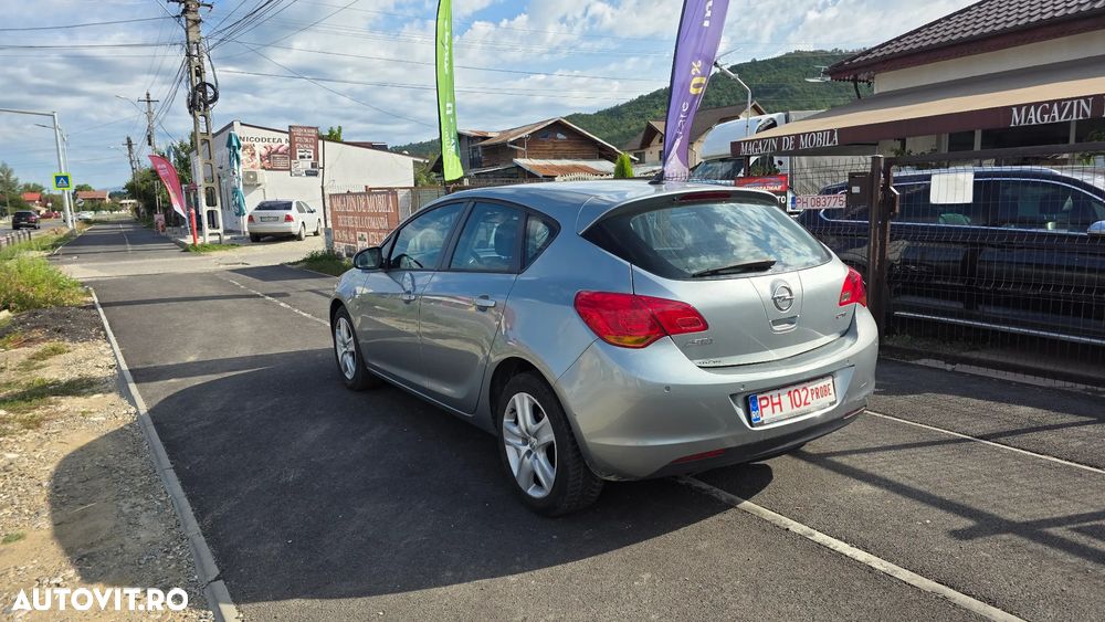 Opel Astra 1.7 CDTI Cosmo - 13