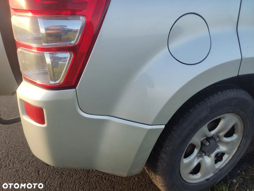 Suzuki Grand Vitara 2.0 - 3