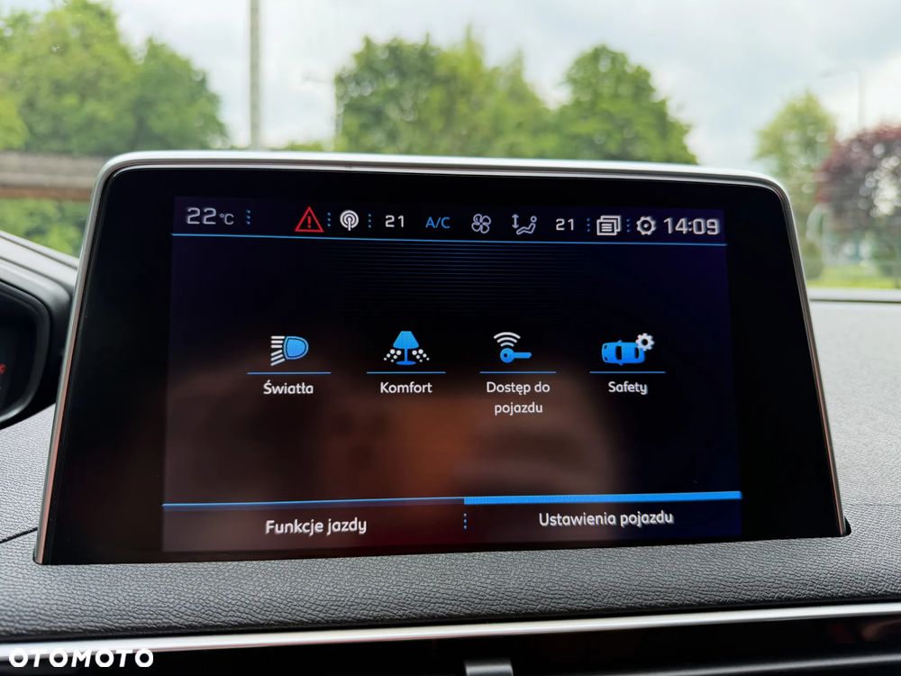 Peugeot 3008 PureTech 130 Stop & Start GPF EAT8 Allure - 31